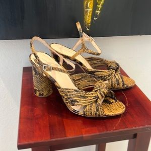 Loeffler Randall snakeskin pump. Perfect condition, never worn. 38